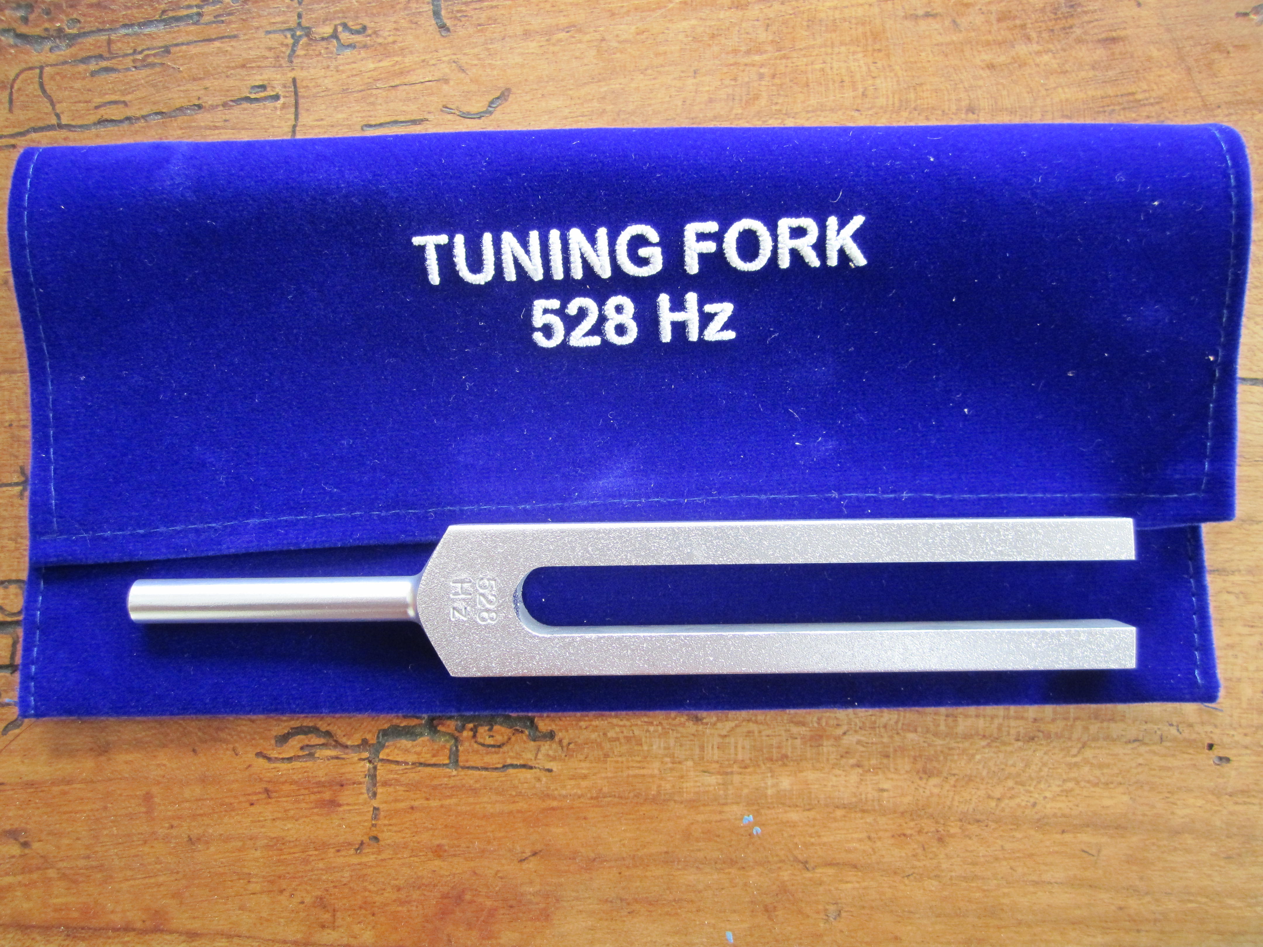 benefits of 528 hz tuning fork